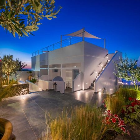 אויה Sole D'Oro Luxury Suites מראה חיצוני תמונה