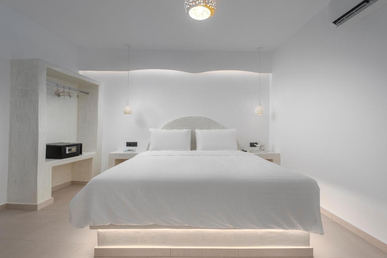 אויה Sole D'Oro Luxury Suites חדר תמונה