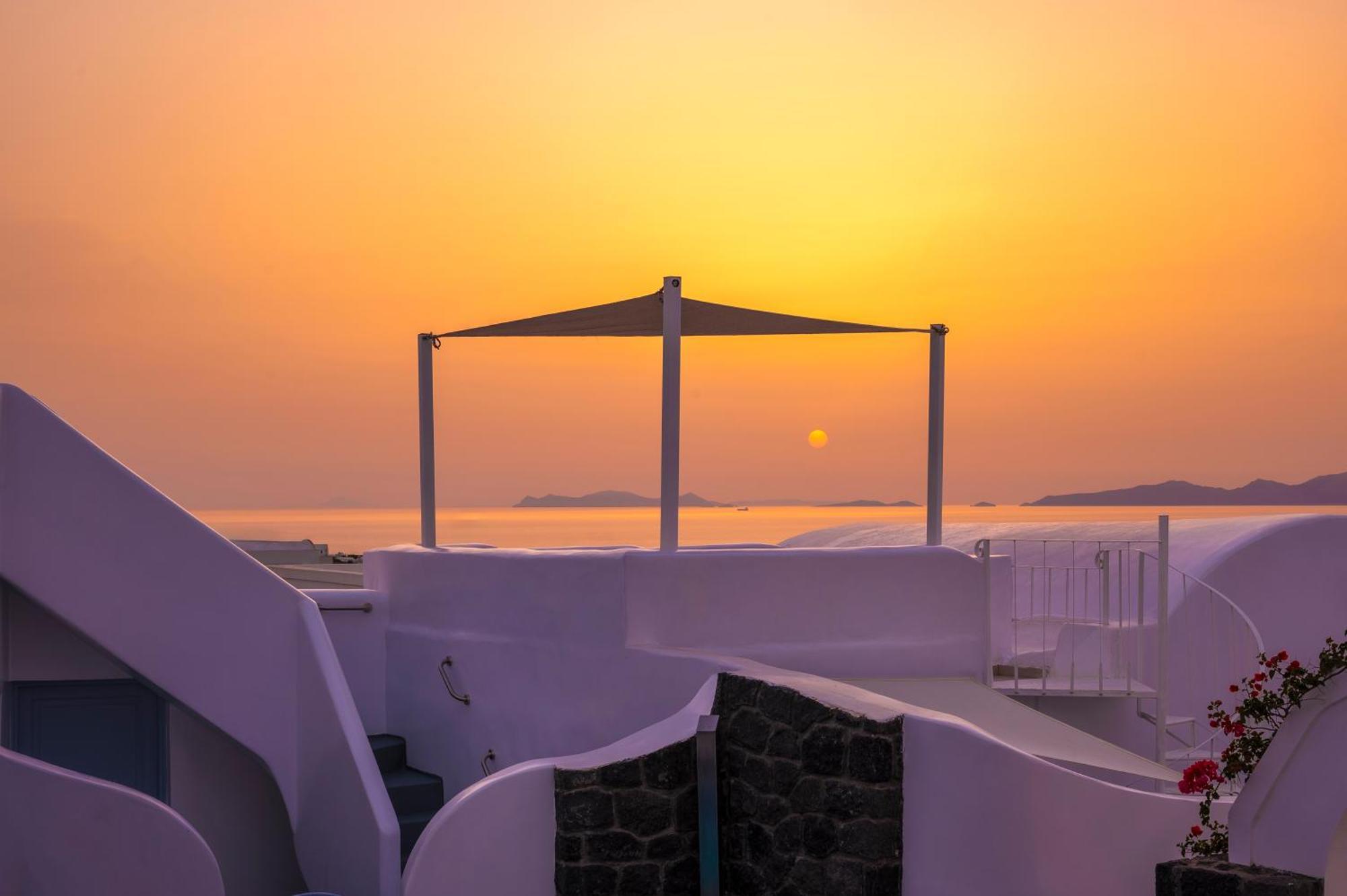 אויה Sole D'Oro Luxury Suites מראה חיצוני תמונה